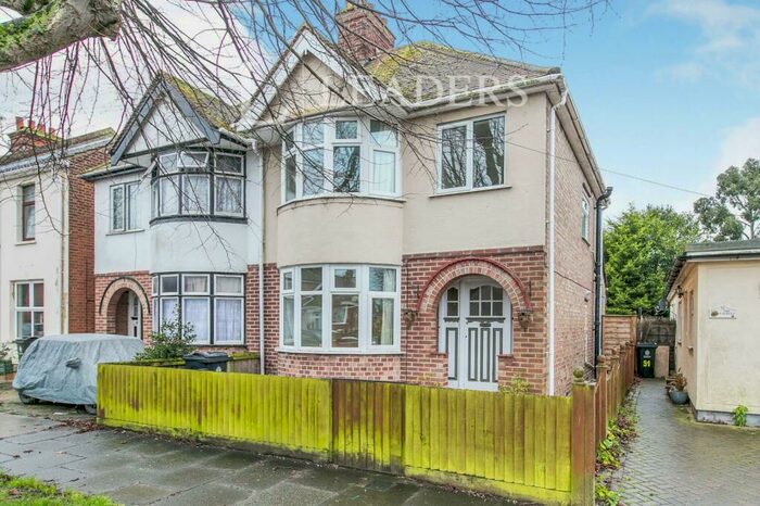 3 Bedroom Semi-Detached House To Rent In Jameson Road, Clacton-on-Sea, CO15