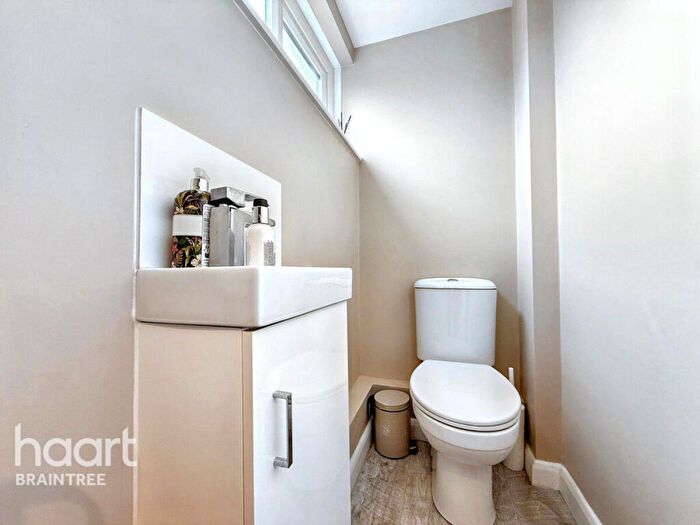 3 Bedroom Detached House For Sale In Marlborough Road, Braintree, CM7