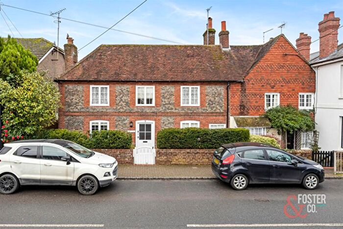 3 Bedroom House For Sale In London Road, Henfield, BN5