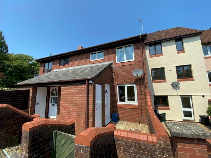 1 Bedroom Flat To Rent In School Hill, Chepstow, Monmouthshire, NP16