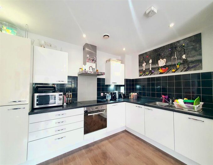 2 Bedroom Flat To Rent In Lovett Court, Dairy Close, Enfield, EN3