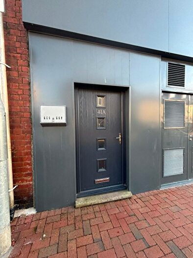 2 Bedroom Flat To Rent In Station Road, Desborough, Kettering, NN14