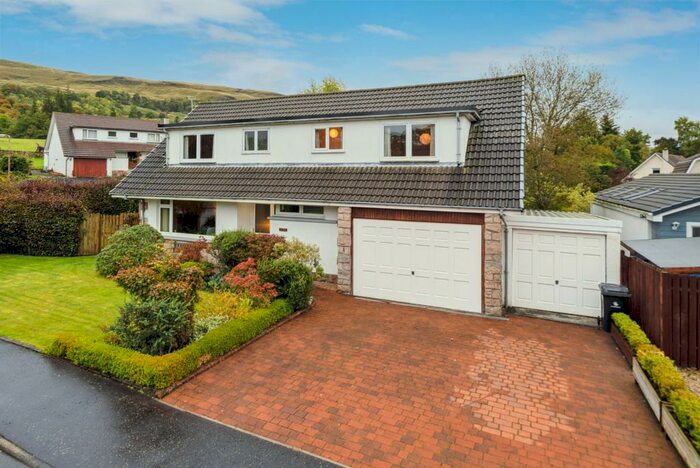4 Bedroom Detached House For Sale In Menzies Avenue, Fintry, Glasgow, Stirlingshire, G63
