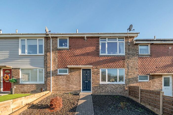 3 Bedroom Terraced House For Sale In Spencer Road, Emsworth, PO10