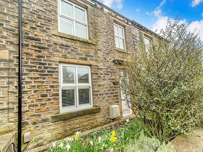 2 Bedroom Terraced House For Sale In Stile Common Road, Huddersfield, West Yorkshire, HD4
