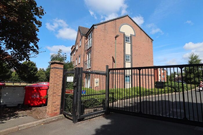 2 Bedroom Flat To Rent In Waterfront Way, Walsall, WS2