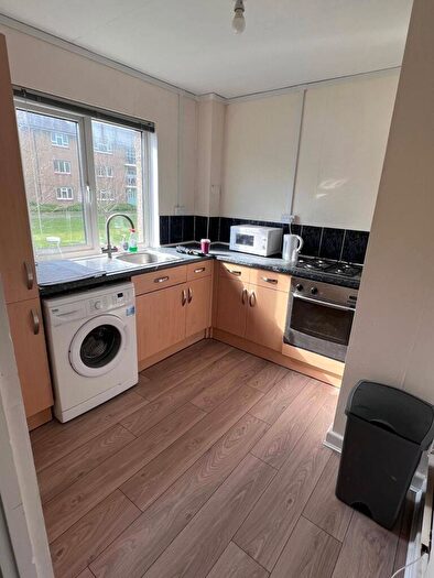 2 Bedroom Flat To Rent In Orlescote Road, Coventry, CV4