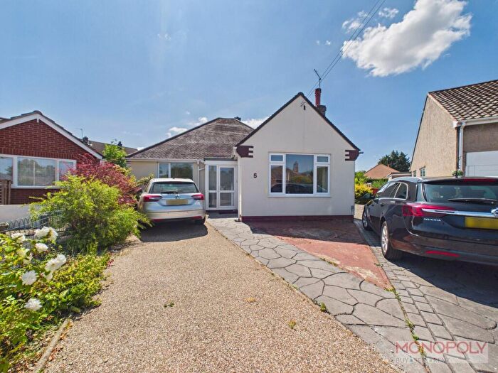 2 Bedroom Bungalow For Sale In Ffordd Dylan, Wrexham, LL12