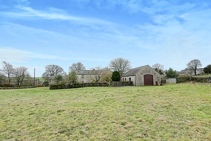 3 Bedroom Detached House For Sale In Sheldon, Bakewell, DE45