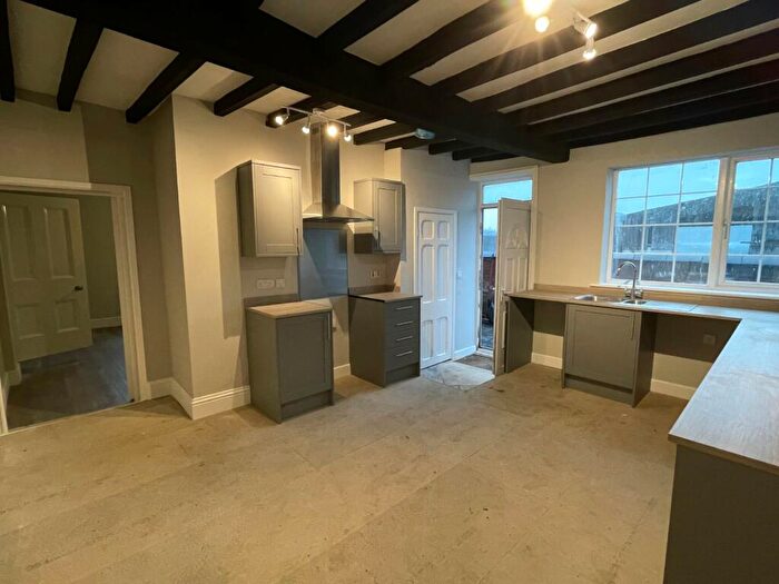 4 Bedroom Semi-Detached House To Rent In Home Farm House, Home Farm, Rangemore, Burton On Trent, DE13