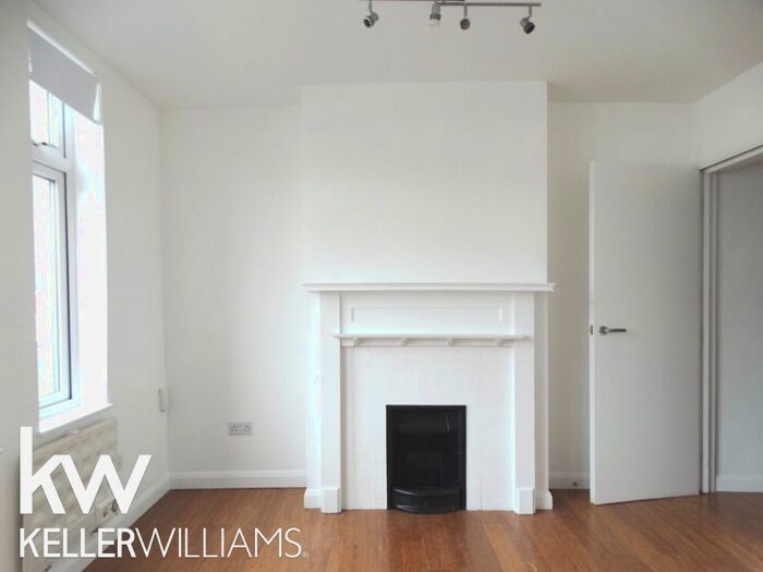 1 Bedroom Flat To Rent In Croydon Road, Beckenham, BR3