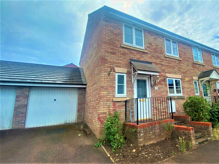 3 Bedroom Semi-Detached House To Rent In Parragate Road, Cinderford, GL14