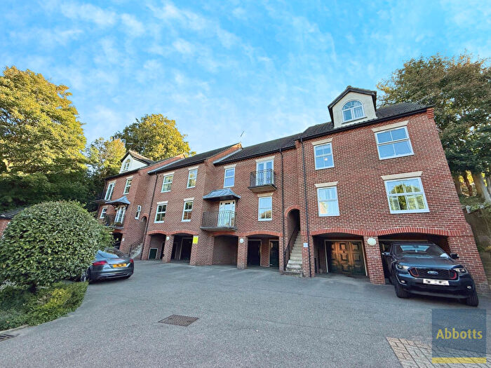 2 Bedroom Apartment To Rent In Old Bakery Court, NR12
