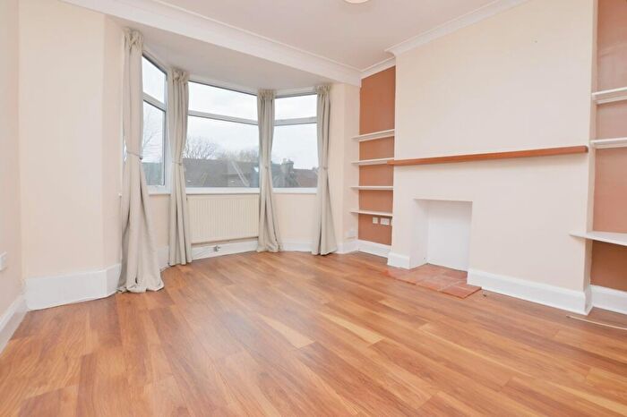 2 Bedroom Flat To Rent In Stembridge Road London, SE20