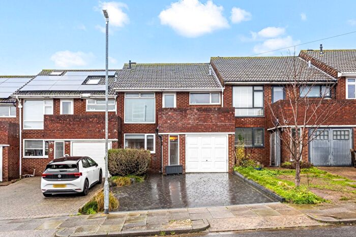 3 Bedroom Terraced House For Sale In Sandringham Drive, Hove, BN3