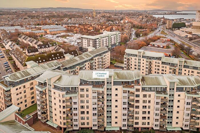 2 Bedroom Flat For Sale In / Portland Gardens, The Shore, Edinburgh, EH6