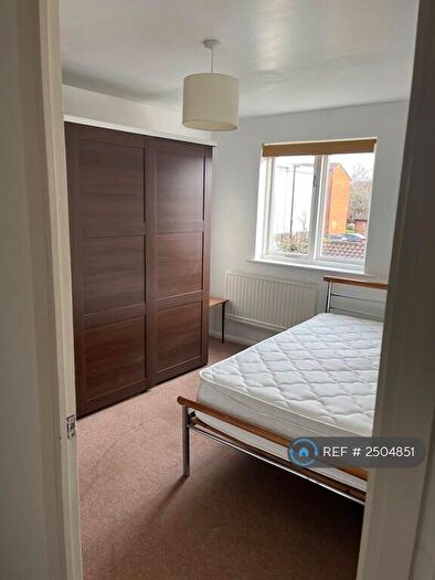 2 Bedroom Flat To Rent In John Silkin Lane, London, SE8
