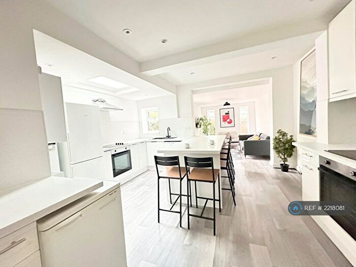 7 Bedroom Terraced House To Rent In Danes Road, Exeter, EX4