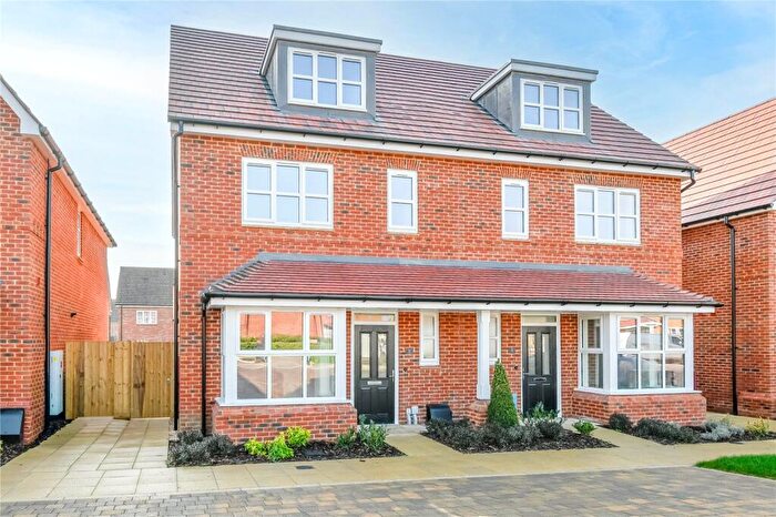 4 Bedroom Semi Detached House For Sale In The Orchid Wallingford, Oxfordshire, OX10