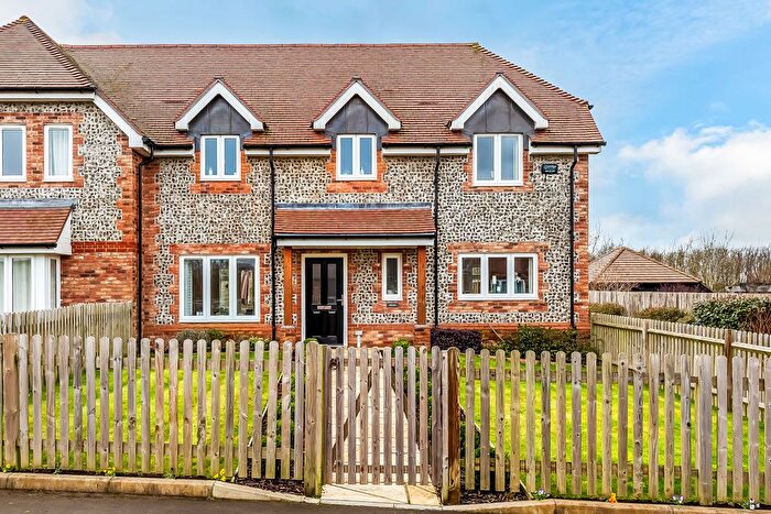 3 Bedroom Semi-Detached House For Sale In Tillingdown Lane, Woldingham, Caterham, Surrey, CR3