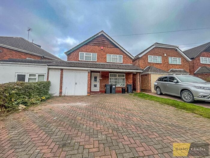 3 Bedroom Detached House To Rent In Craythorne Avenue, Handsworth Wood, Birmingham, B20