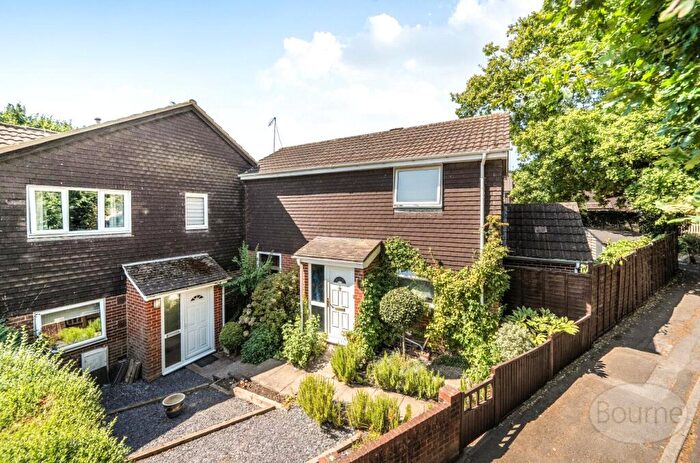 3 Bedroom End Of Terrace House For Sale In Beckham Lane, Petersfield, Hampshire, GU32