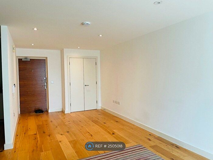 1 Bedroom Flat To Rent In Henry Hudson Apartments, London, SE10