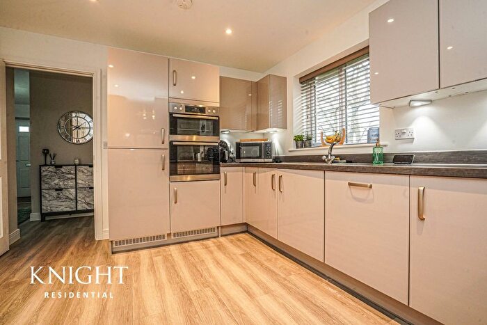 5 Bedroom Detached House For Sale In Murray Mcpherson Parade, Colchester, CO4