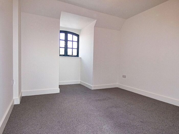 1 Bedroom Flat To Rent In Apartment Lyons Grove, Stoke-On-Trent, ST4