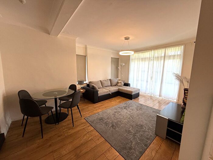 1 Bedroom Flat To Rent In Park Lane, Wembley, HA9