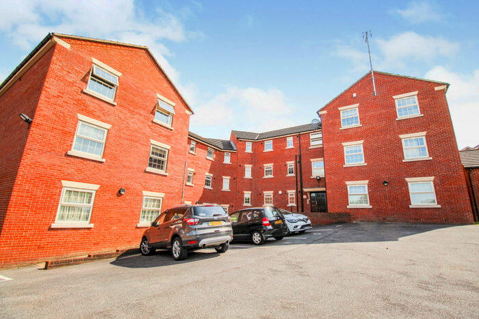 2 Bedroom Apartment To Rent In Raynville Way, Bramley, Leeds, LS12