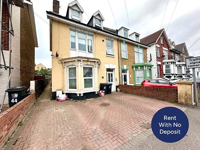 2 Bedroom Maisonette To Rent In Margate Road, Ramsgate, Kent, CT11