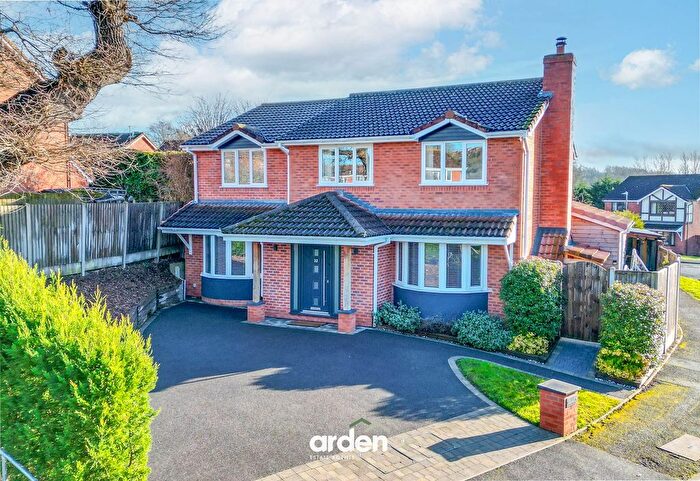 5 Bedroom Detached House For Sale In Hunt End Lane, Redditch, B97