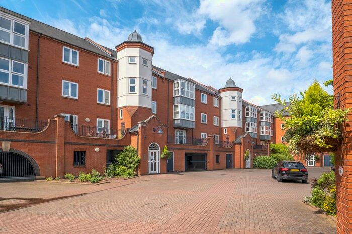 2 Bedroom Flat To Rent In Symphony Court, Edgbaston, Birmingham, B16