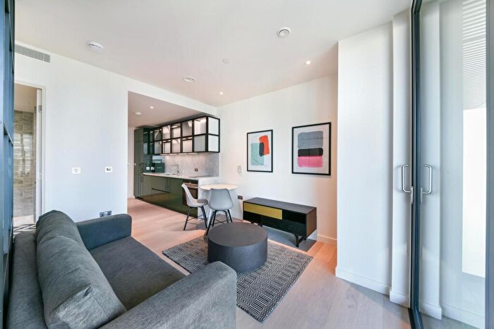 Apartment To Rent In Bagshaw Building, Wardian, London, E14