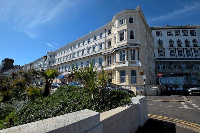 3 Bedroom Flat To Rent In Carlisle Parade, Hastings, TN34