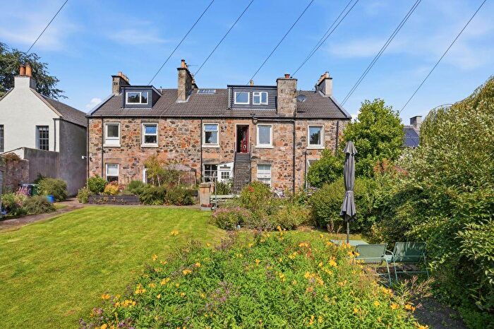 3 Bedroom Flat For Sale In High Street, Aberdour, KY3