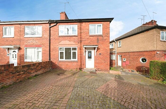 3 Bedroom Semi-Detached House For Sale In East Avenue, Rawmarsh, Rotherham, S62