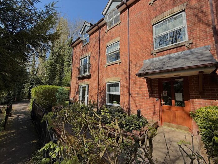 1 Bedroom Flat To Rent In Mill Street, Wantage, OX12