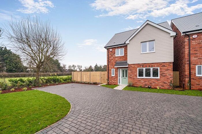 4 Bedroom Detached House For Sale In Meppershall, SG17