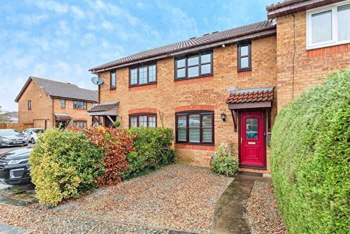 2 Bedroom End Terrace House For Sale In Ambleside Close, Wellingborough, NN8