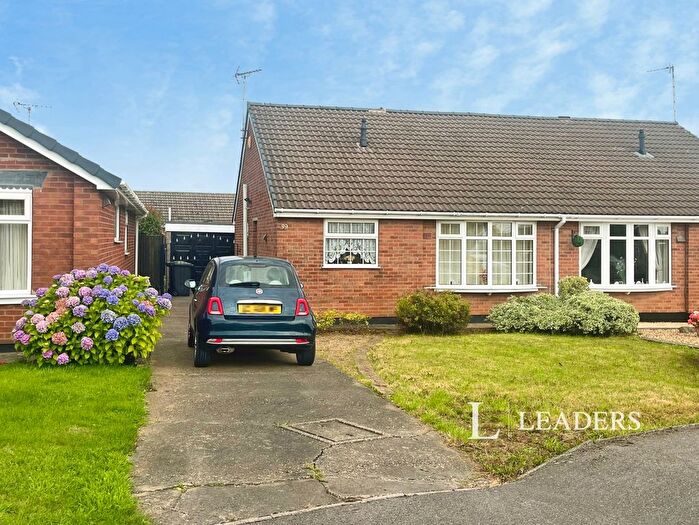 2 Bedroom Bungalow For Sale In Windsor Avenue, Sutton-In-Ashfield, Nottinghamshire, NG17
