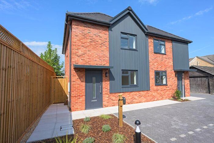 2 Bedroom Semi-Detached House For Sale In Littlecroft Road, Poole, BH12