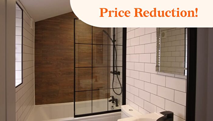 2 Bedroom Terraced House To Rent In Sincil Bank // Bed & Bath // July, LN5