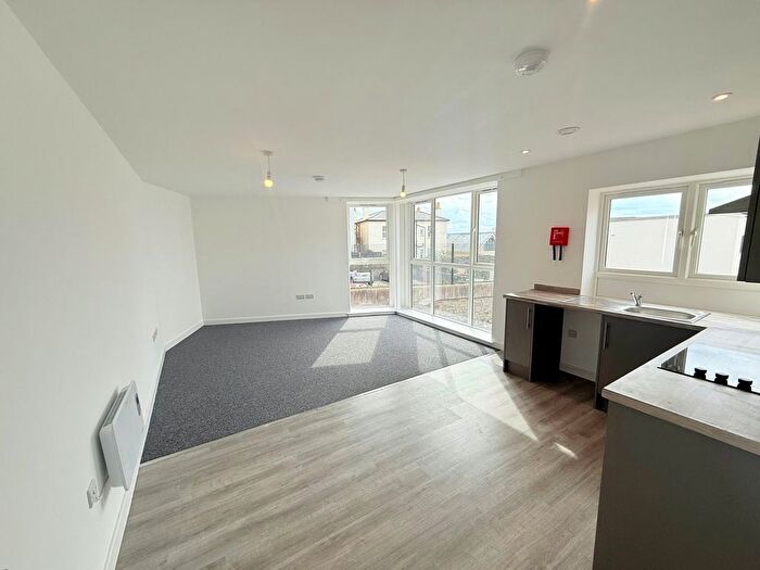 1 Bedroom Flat To Rent In Madeira Road, Weston Super Mare, BS23