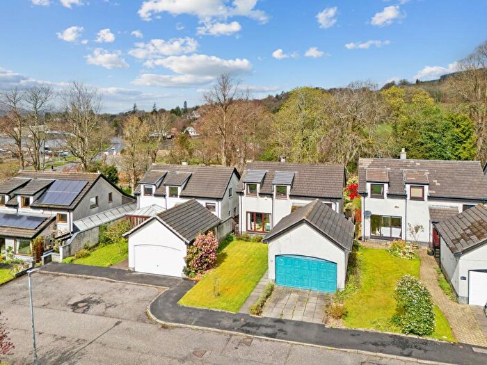 4 Bedroom Detached House For Sale In Dalmore Crescent, Helensburgh, G84