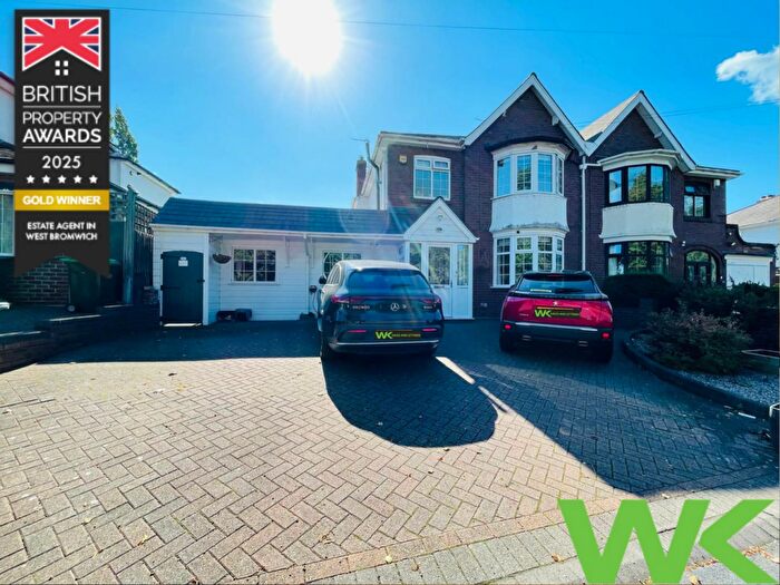 3 Bedroom Semi Detached House For Sale In Hall Green Road, West Bromwich, B71