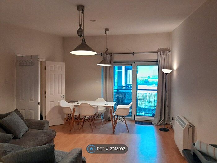 2 Bedroom Flat To Rent In Fishguard Way, London, E16