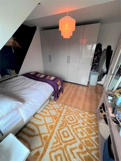 2 Bedroom Flat To Rent In High Road, London, N20