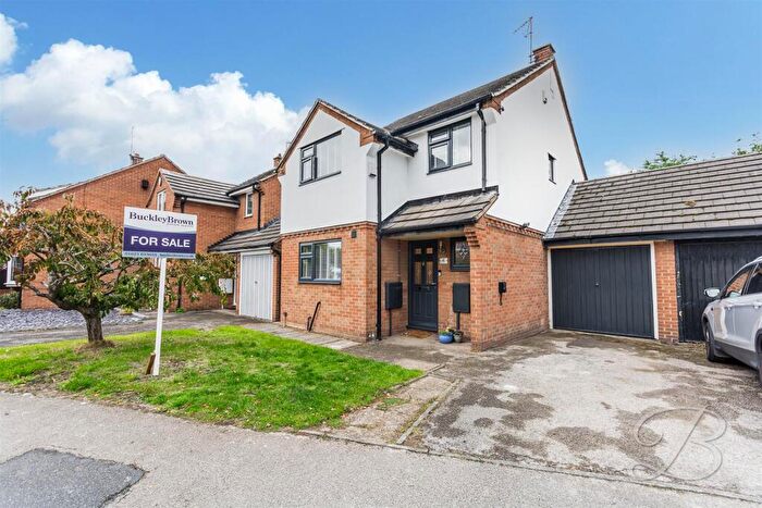 3 Bedroom Detached House For Sale In Greendale Close, Warsop, Mansfield, NG20
